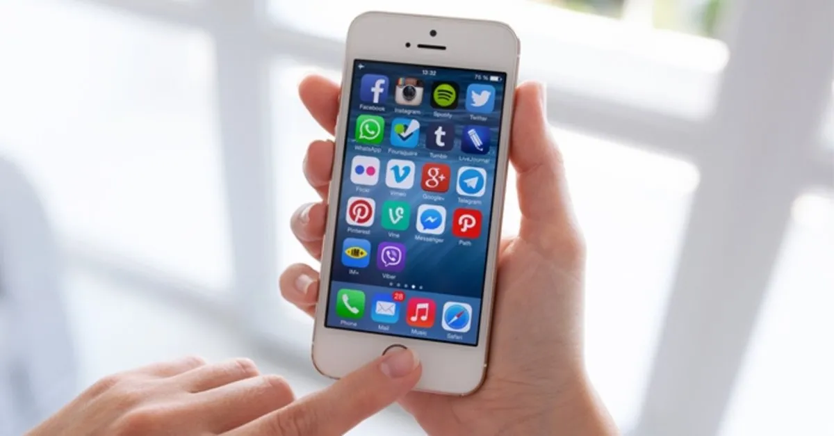 iphone kullanicilari sasti kaldi evde kal turkiye uyarisi icin ilk aciklama geldi son dakika haberler iphone kullanicilari sasti kaldi evde kal turkiye uyarisi icin ilk aciklama geldi son dakika haberler