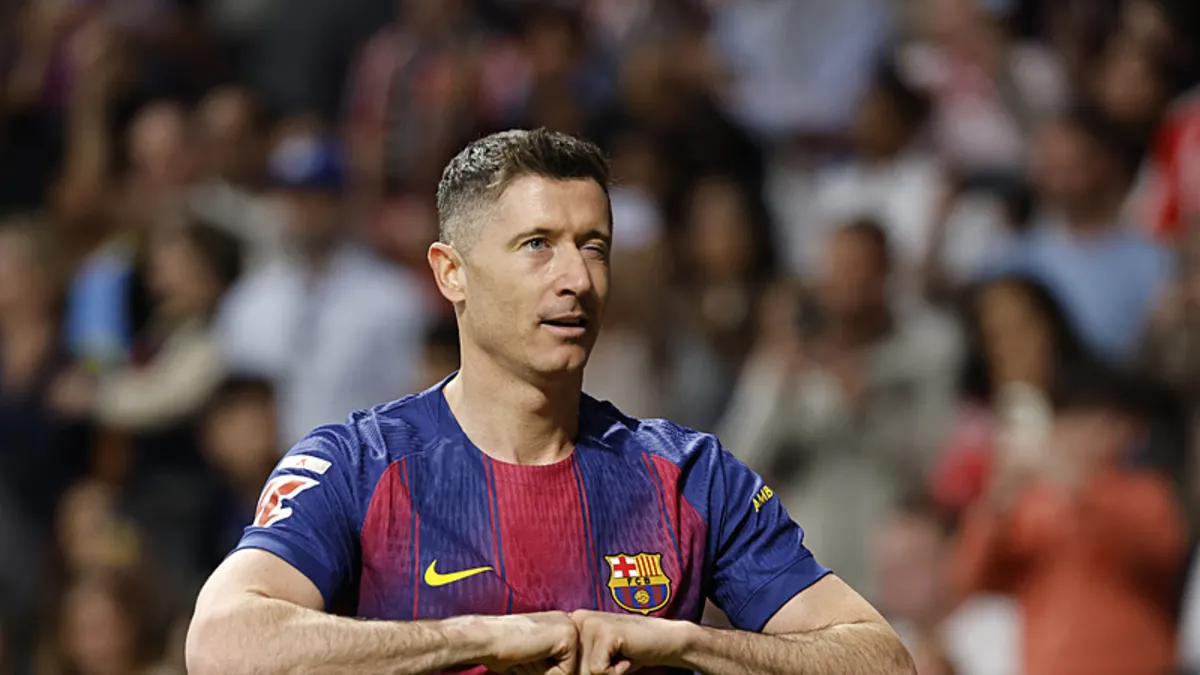 Robert Lewandowski’den transfer açıklaması! Fenerbahçe ile anılıyordu – Galeri Robert Lewandowski’den transfer açıklaması! Fenerbahçe ile anılıyordu – Galeri