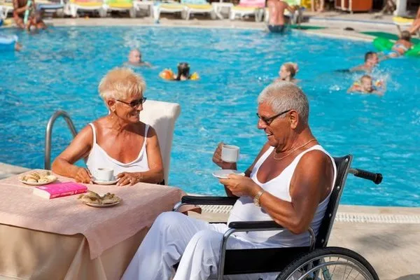 Alanya engelsiz koşuda lider