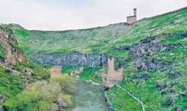 Ani Köprüsü yeniden yapılıyor