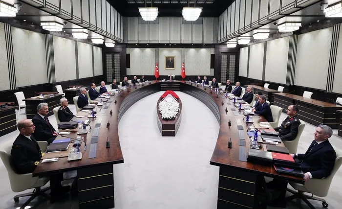 son-dakika-2023-yilinin-son-milli-guvenlik-kurulu-toplandi-iste-7-maddelik-mgk-bildirisi-1701279287528.jpg SON DAKİKA | 2023 yılının son Milli Güvenlik Kurulu toplandı: İşte 7 maddelik MGK bildirisi!