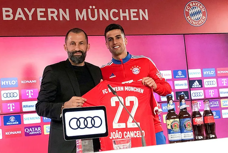 bayern-munih-joao-cancelo-transferini-acikladi-1675168752852.jpg