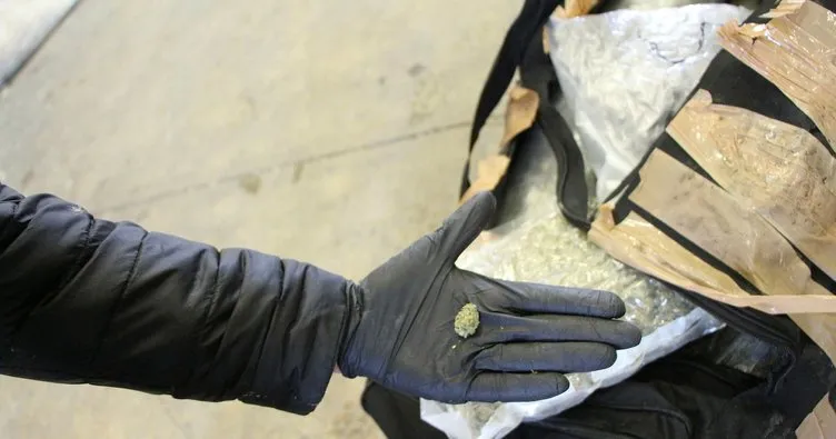 Kapıkule Sınır Kapısı’nda 37 milyon liralık uyuşturucu ve ticari eşya ele geçirildi