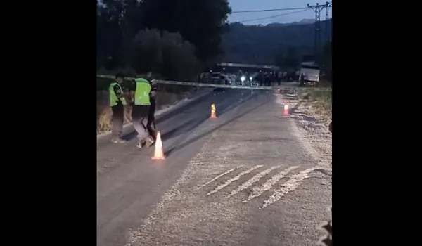 mersindeki-yol-verme-tartismasinda-3-kisi-olmustu-durusmada-sanigin-ailesinin-savunmasi-saskinlik-yaratti-magd-1780667369639.jpg