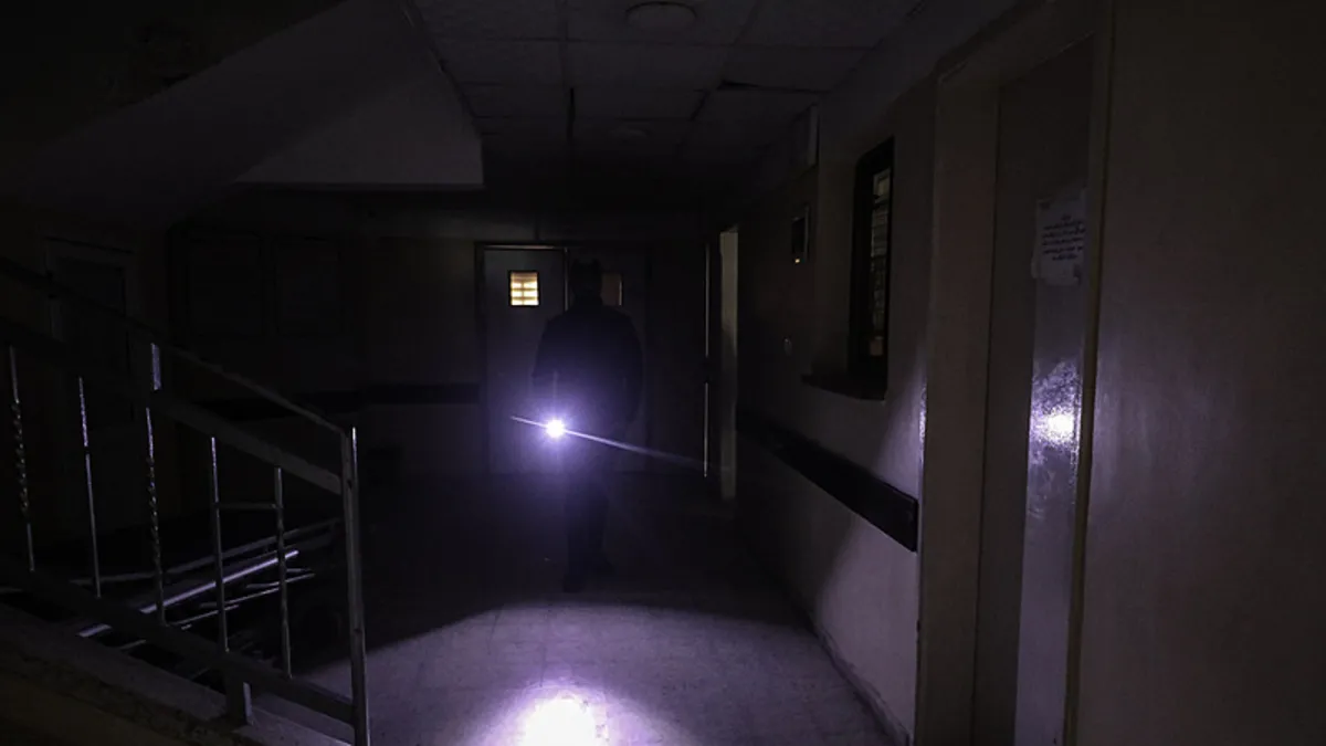 Gazze’de yakıt sıkıntısı sağlık hizmetlerini durdurdu Gazze’de yakıt sıkıntısı sağlık hizmetlerini durdurdu