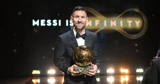 Messi, Ballon d’Or oylamasında Haaland’a 105 puan fark attı Messi, Ballon d’Or oylamasında Haaland’a 105 puan fark attı