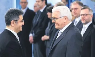 Steinmeier büyükelçileri ağırladı