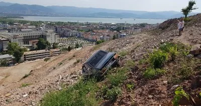 Freni boşalan otomobil uçuruma yuvarlandı