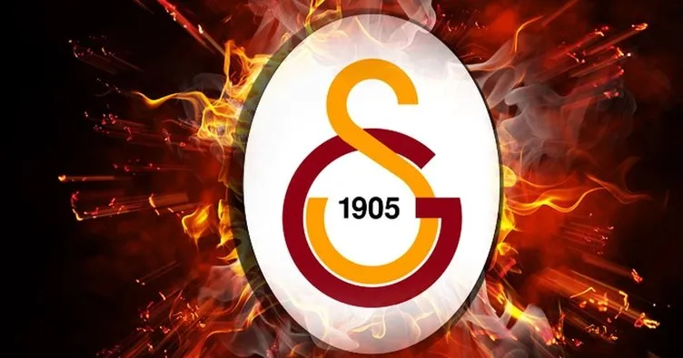 Galatasaray’ın anlaştığı genç futbolcu Kerem Aktürkoğlu İstanbul’a geldi!