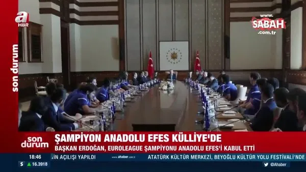 Cumhurbaşkanı Erdoğan, THY Avrupa Ligi şampiyonu Anadolu Efes'i kabul etti | Video