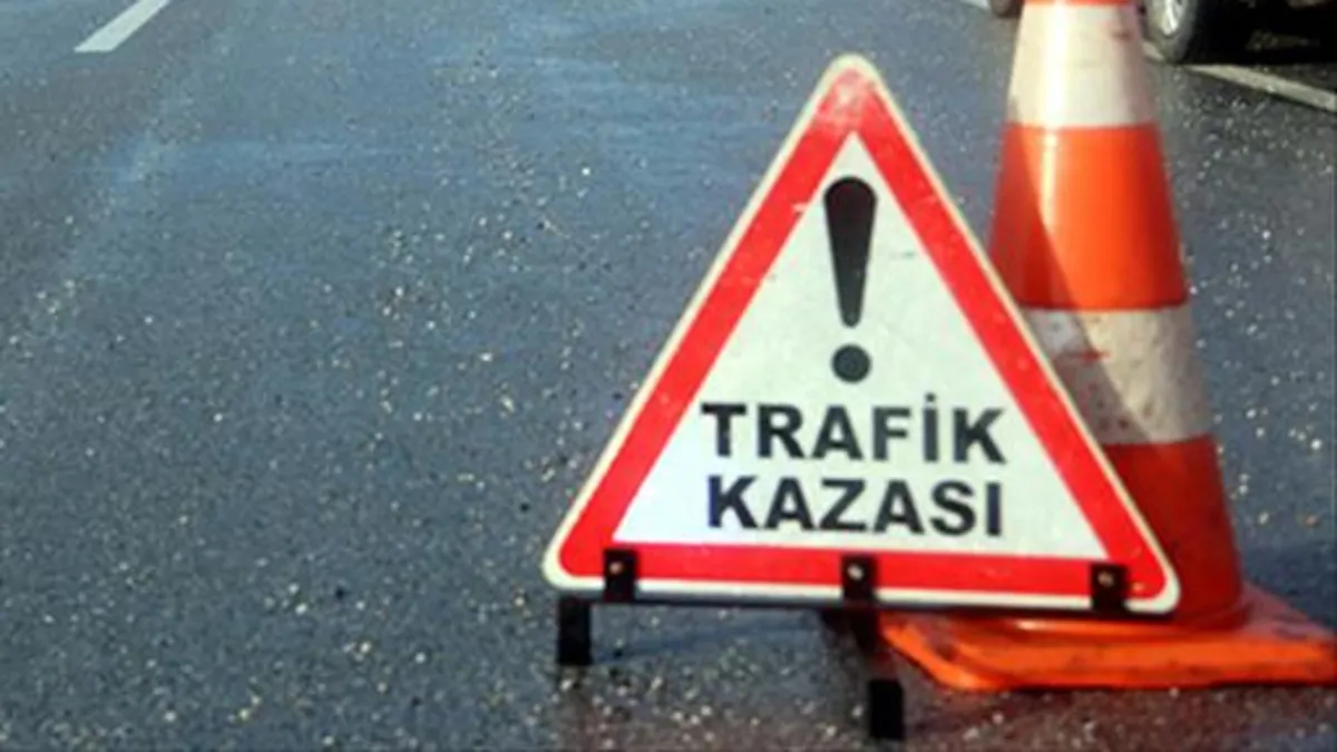 Düzce’de iki motosiklet çarpıştı: 1 ölü, 3 yaralı Düzce’de iki motosiklet çarpıştı: 1 ölü, 3 yaralı