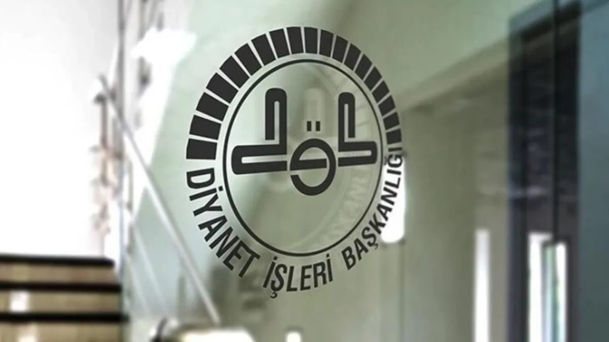 Diyanet İşleri Başkanlığı duyurdu: Umre turları için başvurular başladı Diyanet İşleri Başkanlığı duyurdu: Umre turları için başvurular başladı