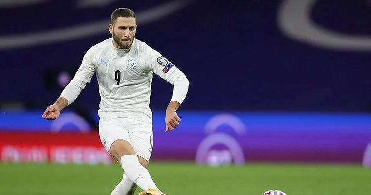 Müslüman’ı kovdular İsrailli’yi tuttular!