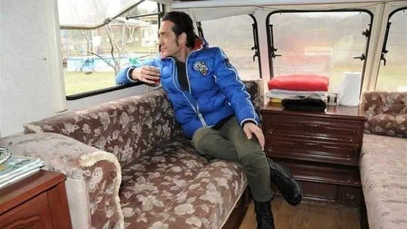 Antalya'ya yerleştiği iddia edilmişti! Şarkıcı Serkan Kaya: Çiftlik kurduk