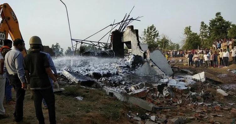 Havai fişek fabrikasında patlama: 23 ölü