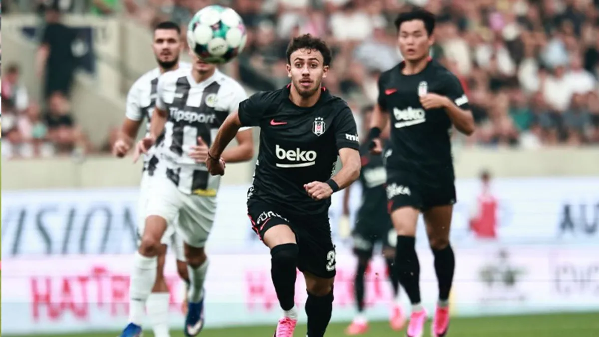 Son dakika: Beşiktaş kırmızıya rağmen kazandı! Çekya’da avantajı kaptı haber görseli