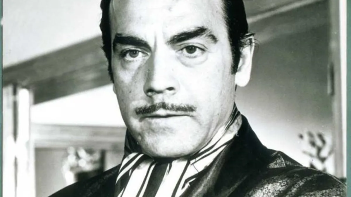 Taçsız Kral Ayhan Işık’ın asıl mesleğini biliyor musunuz? Meğer Yeşilçam starı olmadan önce… Taçsız Kral Ayhan Işık’ın asıl mesleğini biliyor musunuz? Meğer Yeşilçam starı olmadan önce…