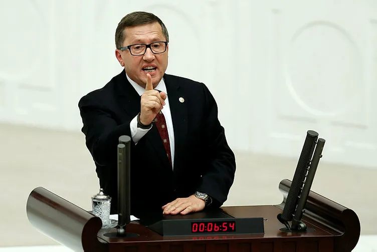 Son dakika | 6’lı masada yeni kriz; Akşener de adaylığa soyundu