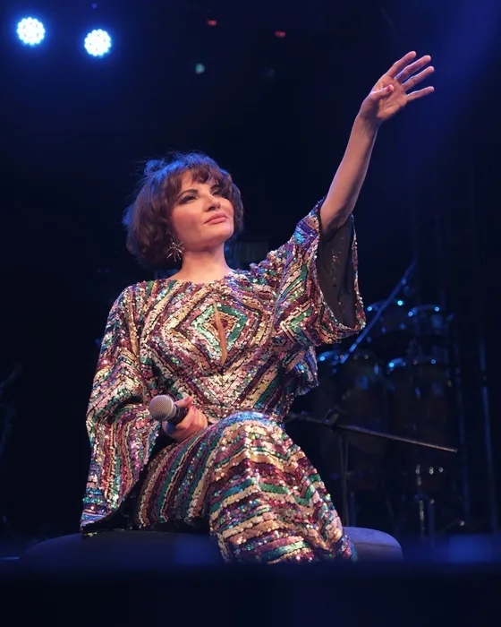 Kendisinden 15 yaş küçüktü... Şarkıcı Göksel ve müzisyen Osman Şahin aşkında neler oluyor?