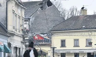 Hırvatistan’da korkutan deprem kentin yarısı yok oldu