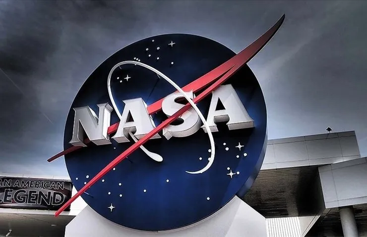 NASA’NIN AY PROGRAMINA BİR ASTRONOT DAHA KATILACAK
