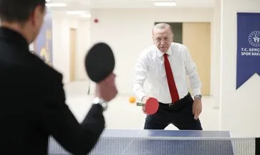 Başkan Erdoğan öğrencilerle birlikte masa tenisi oynadı #istanbul