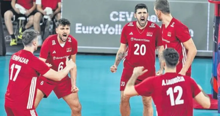Efeler’den ilk galibiyet