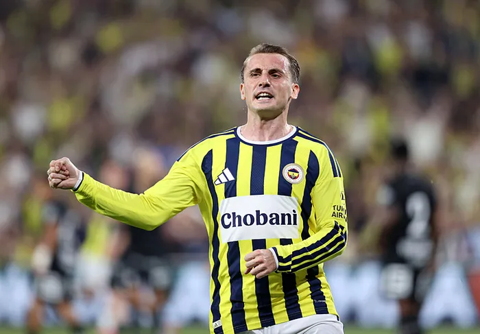 canli-uefa-sampiyonlar-liginde-fenerbahce-sturm-graz-maci-1785954343468.jpeg