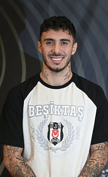 Beşiktaşlı Emirhan Topçu, Fenerbahçe derbilerini unutamıyor!