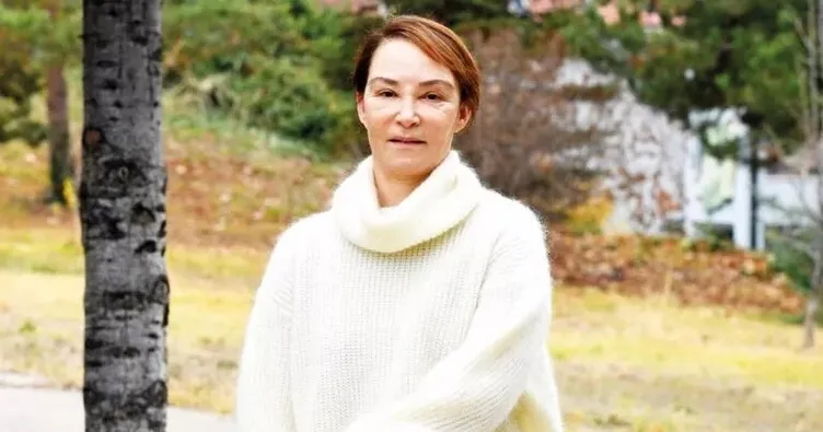 SON DAKİKA: Aslı Baykal CHP’nin vizyon belgesini bombaladı: Ya Erdoğan ya Rifkin dediler! Seçmen mesajı aldı...