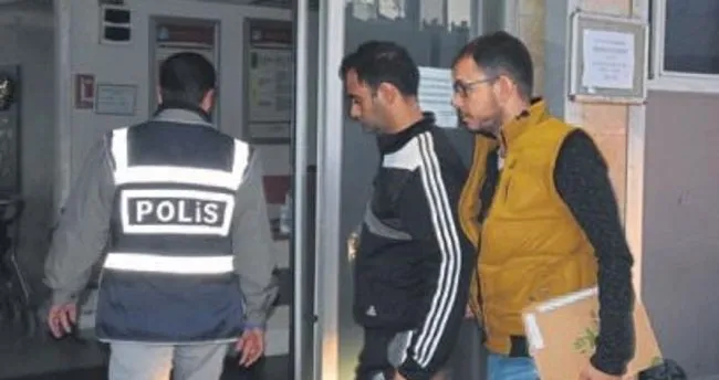 İzmir merkezli ByLock operasyonu:20 gözaltı