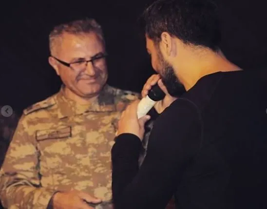 Mehmetçik Yusuf Güney ile moral depoladı!