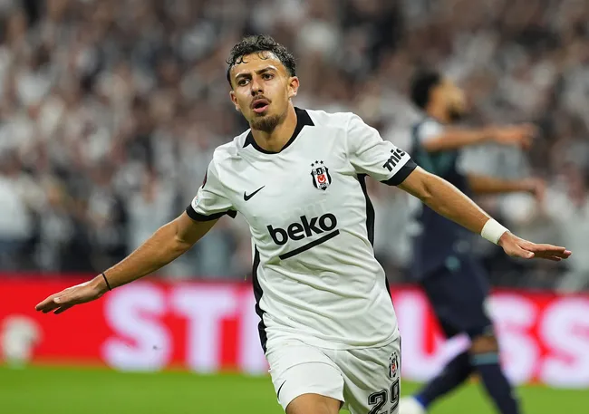 son-dakika-kartal-ikinci-yarida-kanatlandi-besiktas-marsilyayi-evinde-devirdi-1789678565499.jpg