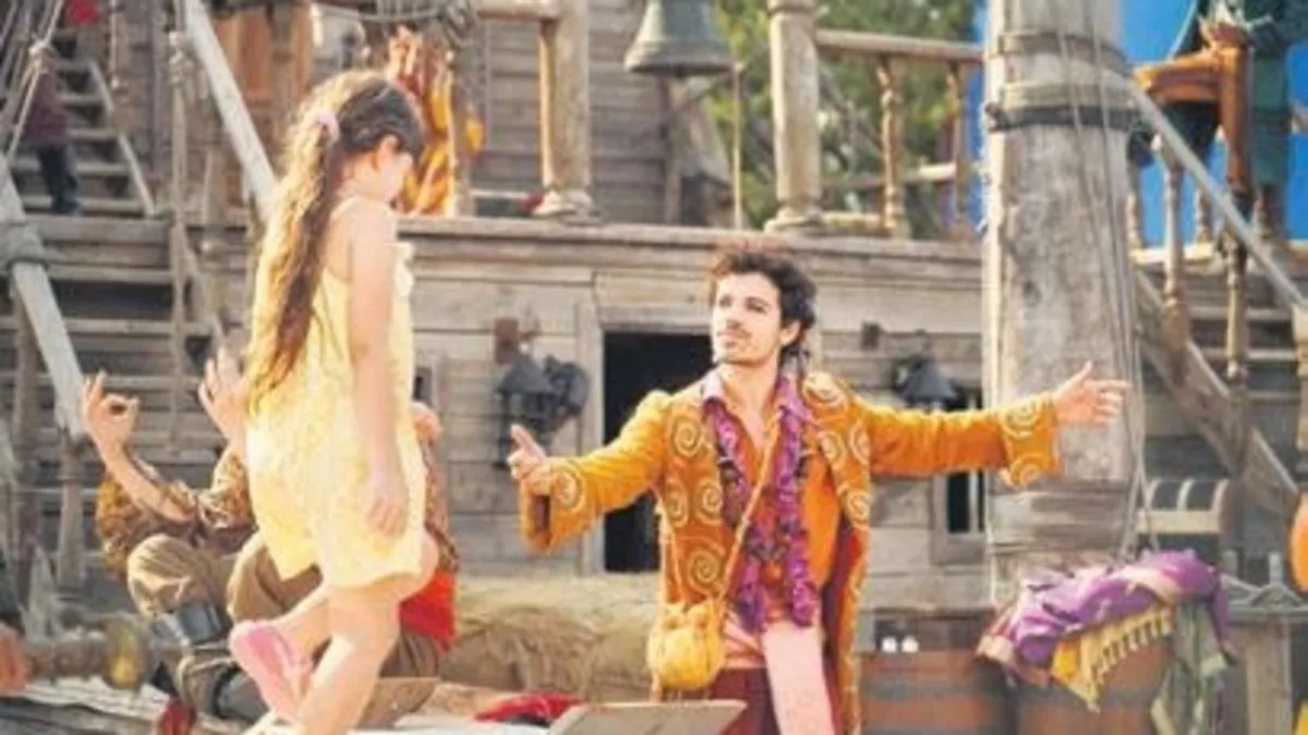 Hem dans edecek hem şarkı söyleyecek Hem dans edecek hem şarkı söyleyecek