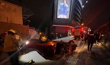 Kağıthane'de araç çalan şüpheli kaçmak istedi takla attı: Kaza anı güvenlik kamerasına yansıdı! #istanbul