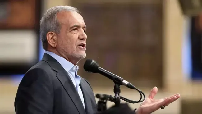 iran-ordusu-abd-siyonist-dusmanlari-yaptiklarina-pisman-edecegiz-1772738572396.jpeg İran ordusu: “ABD-Siyonist düşmanları yaptıklarına pişman edeceğiz”