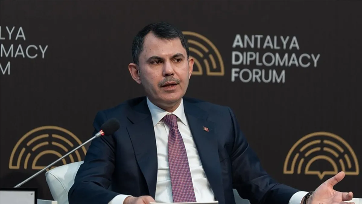 Bakan Kurum: Fahiş site aidatlarına neşter vuracağız Bakan Kurum: Fahiş site aidatlarına neşter vuracağız