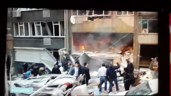 Taksim’de şiddetli patlama