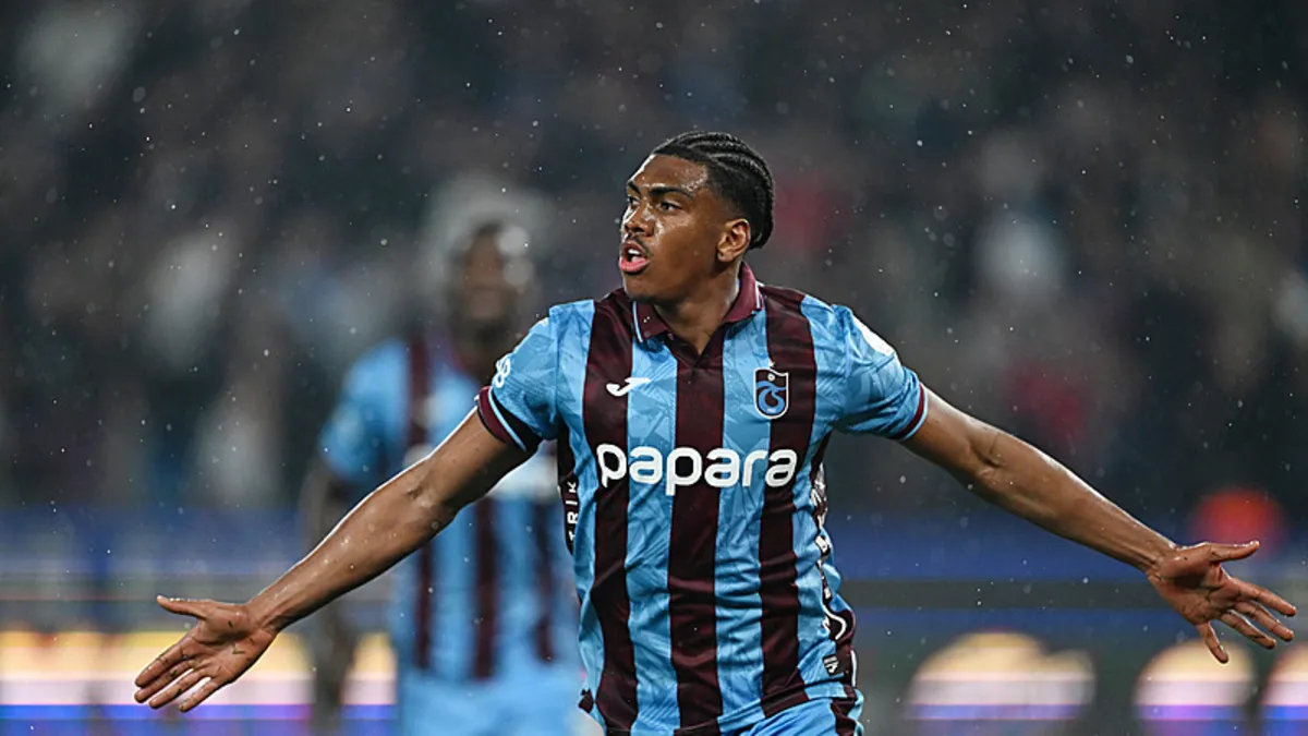 Trabzonspor, İstanbul takımlarından puanları topladı!