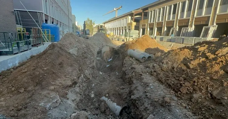 Toprak altında kalan işçi kurtarılamadı