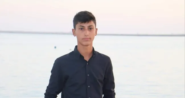 Mersin Çamlıyayla’da Muhtar oğlu tarafından öldürüldü Mersin Çamlıyayla’da Muhtar oğlu tarafından öldürüldü