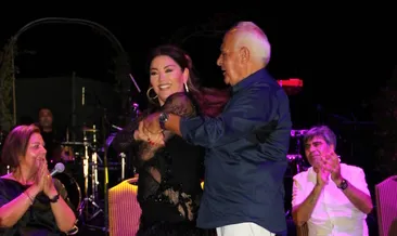 Çıplak ayakla Salsa