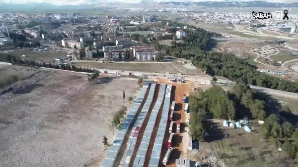 Adıyaman'da kurulumu başlayan 6 bin kişilik konteyner kent havadan görüntülendi