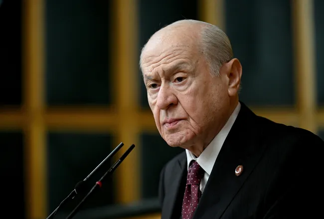 son-dakika-mhpnin-15-olagan-buyuk-kurultayi-7-subat-2027de-gerceklestirilecek-1792763245516.jpg