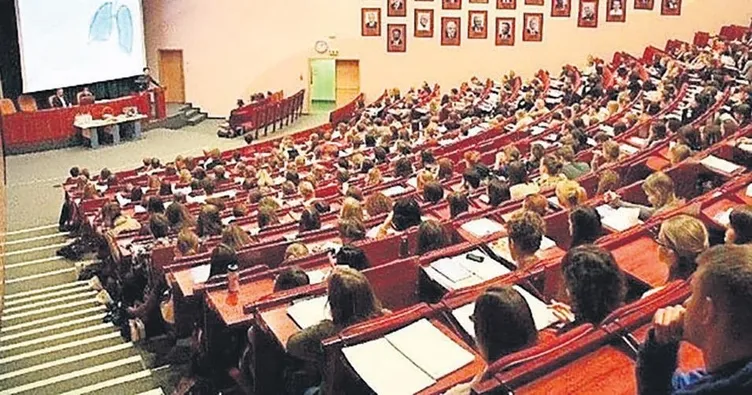 YÖK’ten cuma genelgesi