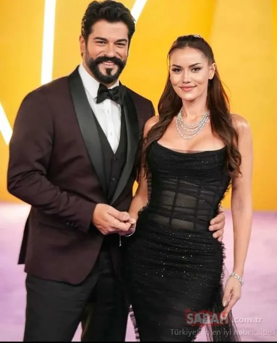 11 yıl sonra yine aynı yerde! Fahriye Evcen mezun olduğu üniversitede set hatırasını paylaştı!