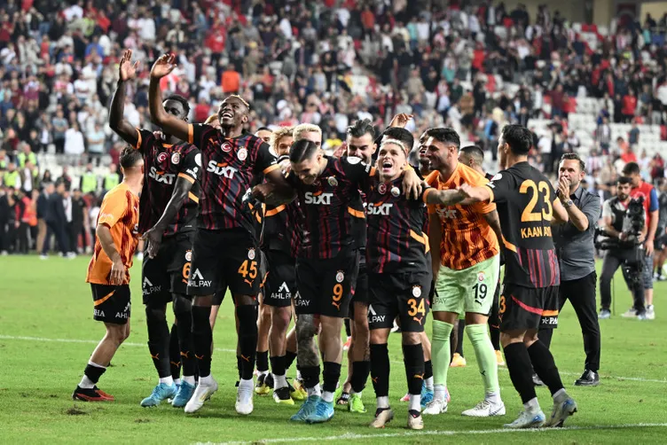 SON DAKİKA HABERLERİ: Ahmet Çakar’dan Jose Mourinho için olay sözler! Her geçen hafta Fenerbahçe’ye...