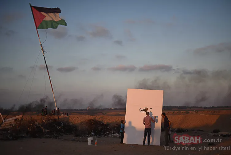 Filistinli ressam, seçim zaferinin ardından bakın ne yaptı?