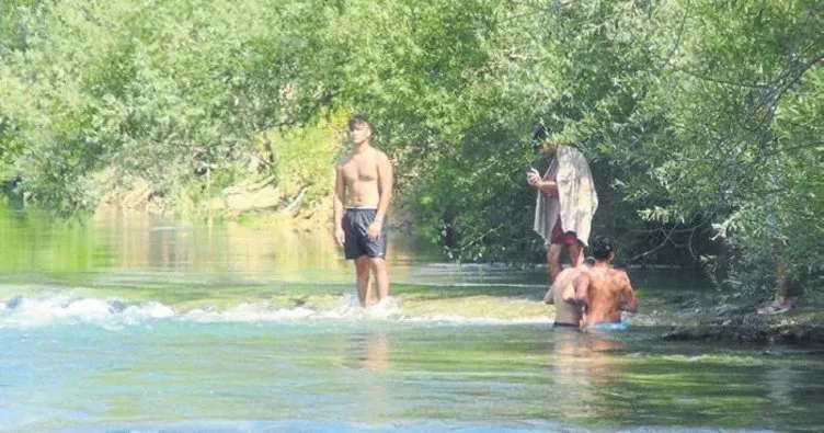 Hatalı basım paraya ilgi var