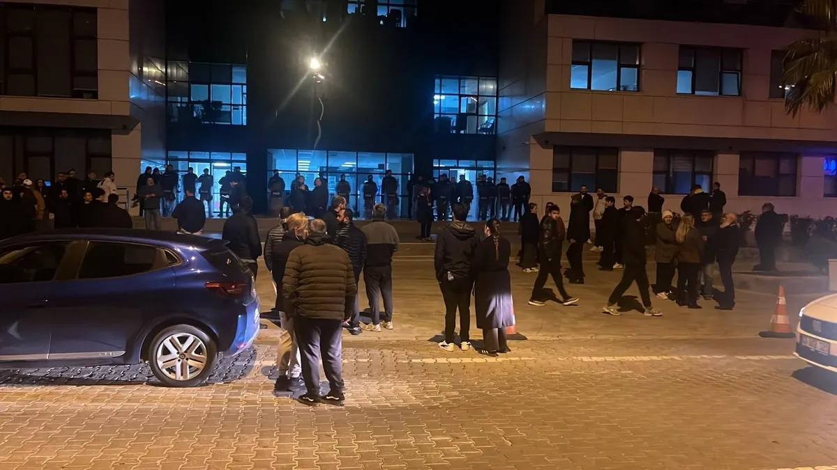 Marmaris’te rüşvet kıskacı: Belediyeye operasyon Marmaris’te rüşvet kıskacı: Belediyeye operasyon